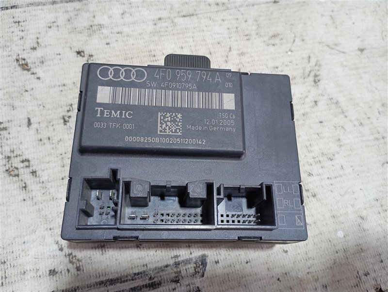 Блок управления двери Audi A6 C6