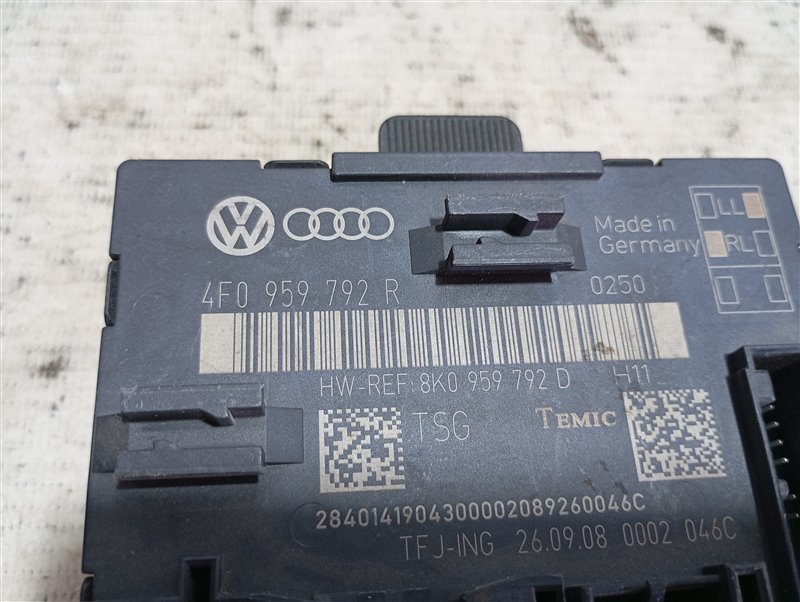 Блок управления двери Audi A6 C6