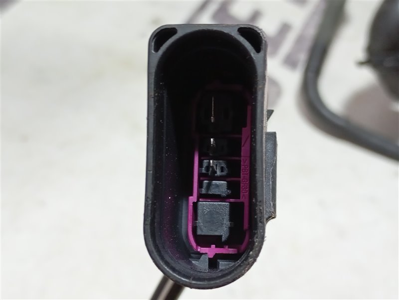 Проводка стартера и генератора Volkswagen Passat 2008 B6