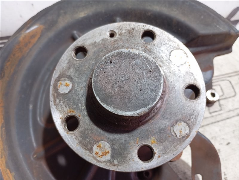 Кулак поворотный Audi A3 2009 8P