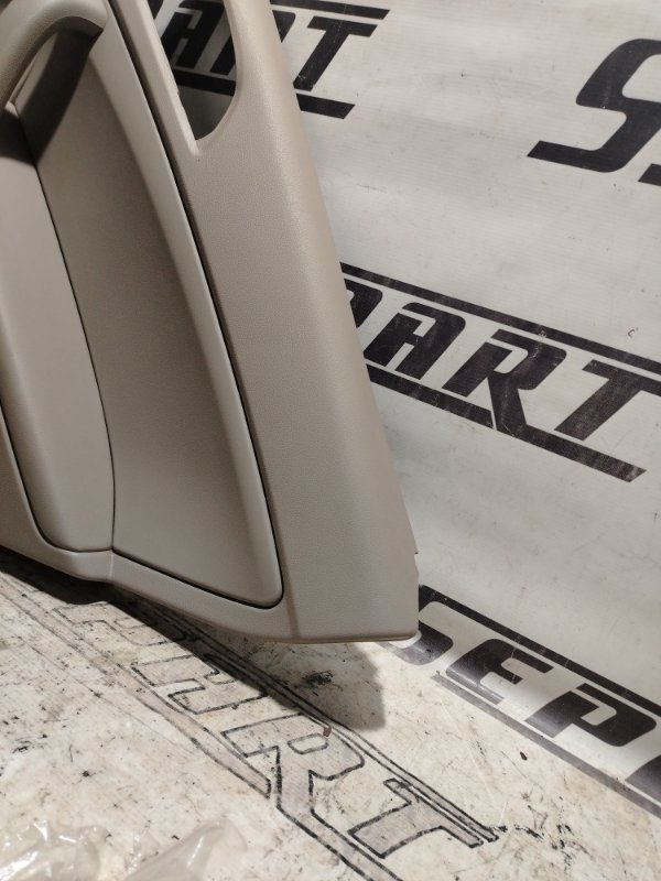 Дверная карта Skoda YETI 2011