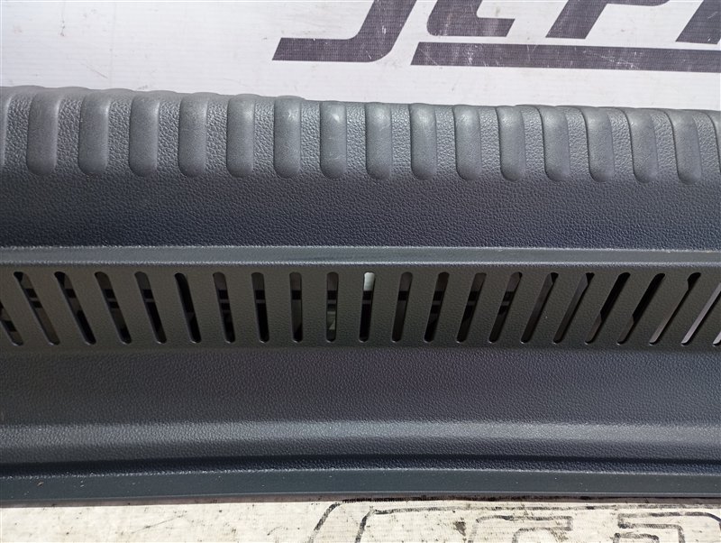 Накладка порога багажника Volkswagen Tiguan 2012 5N