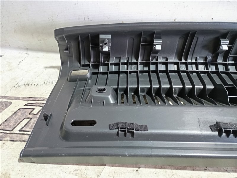 Накладка порога багажника Volkswagen Tiguan 2012 5N