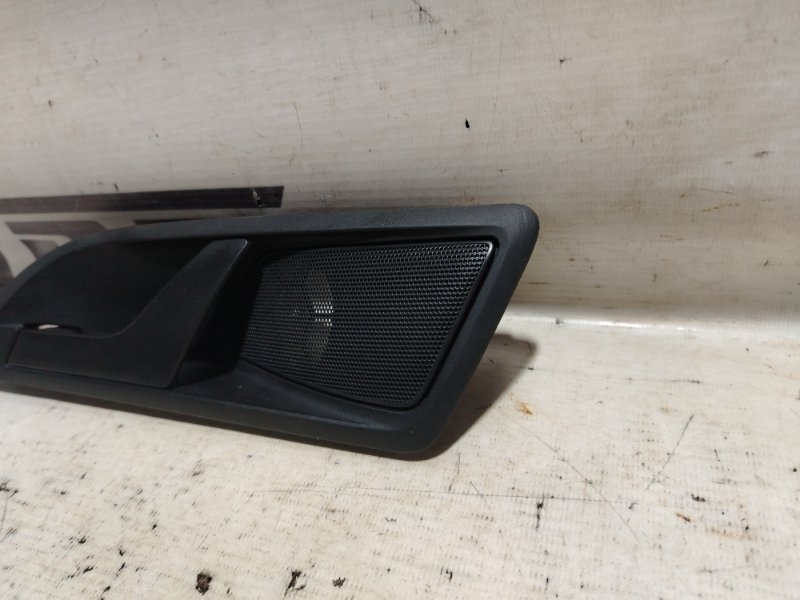 Ручка двери внутренняя Skoda Octavia 2009