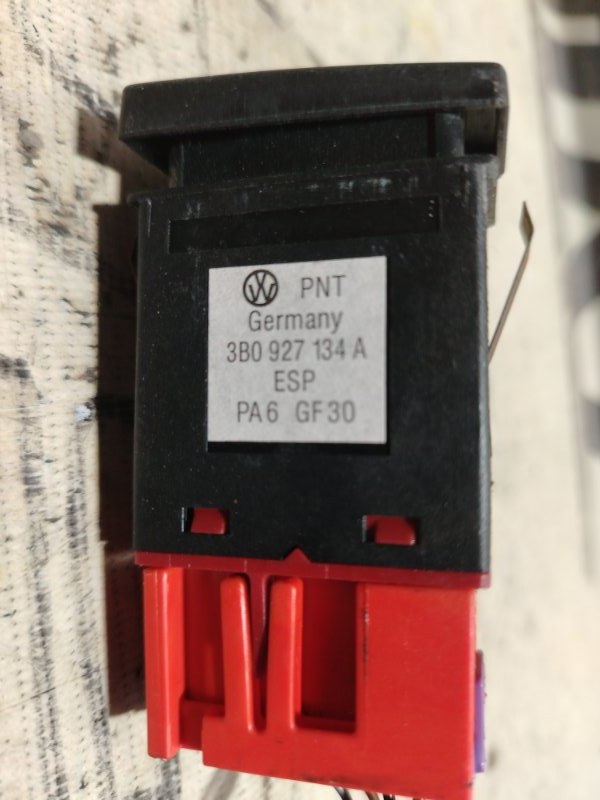 Кнопка ESP Volkswagen Passat 2002 B5