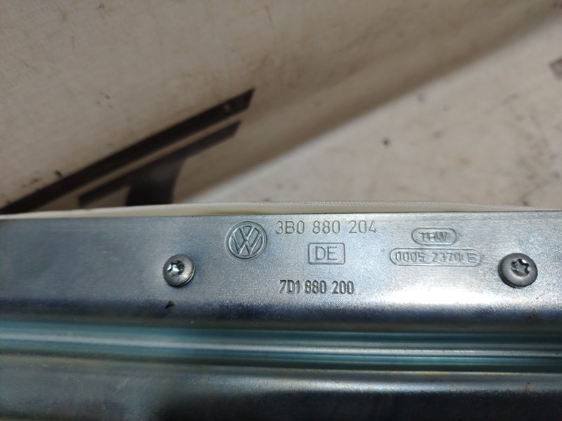 Подушка безопасности пассажира Volkswagen Passat 2002 B5