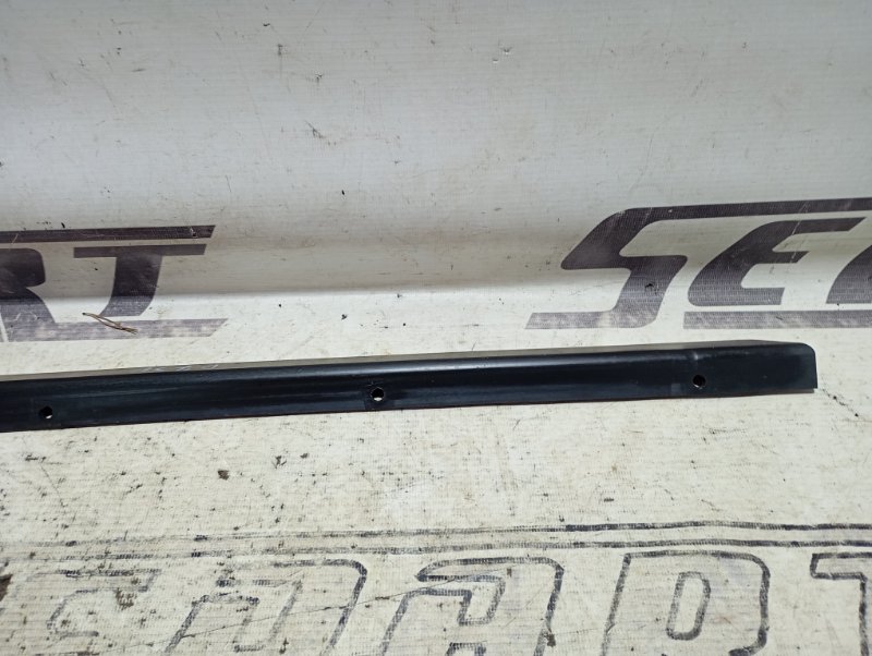 Спойлер Audi Q5 2010 8R