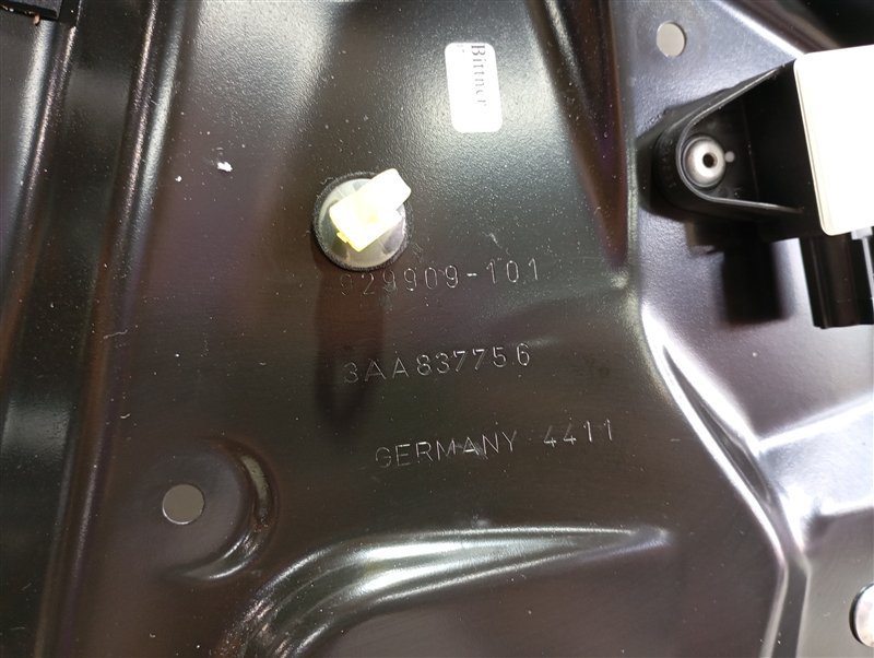Стеклоподъемник Volkswagen Passat 2012 B7