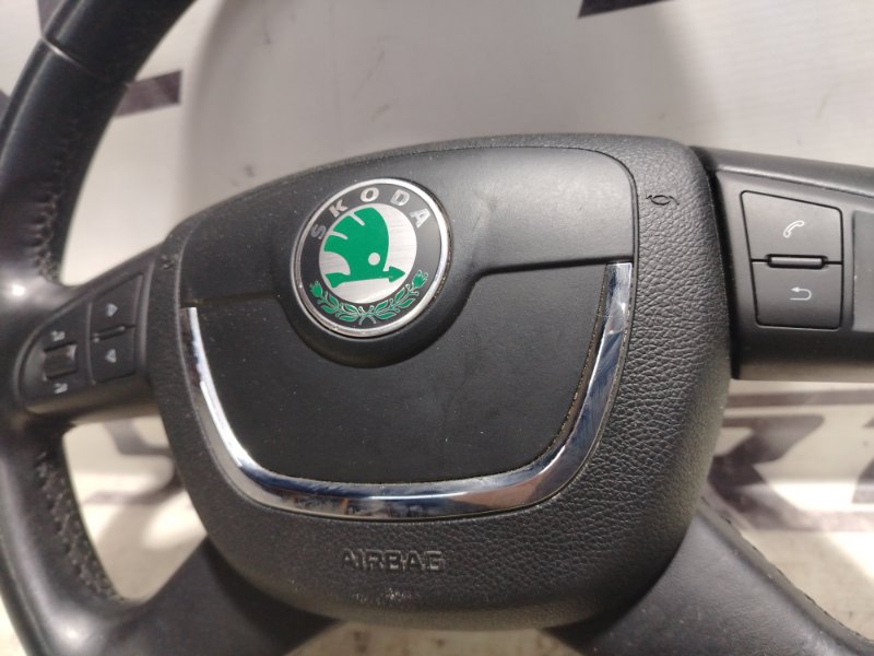 Руль Skoda YETI 2013