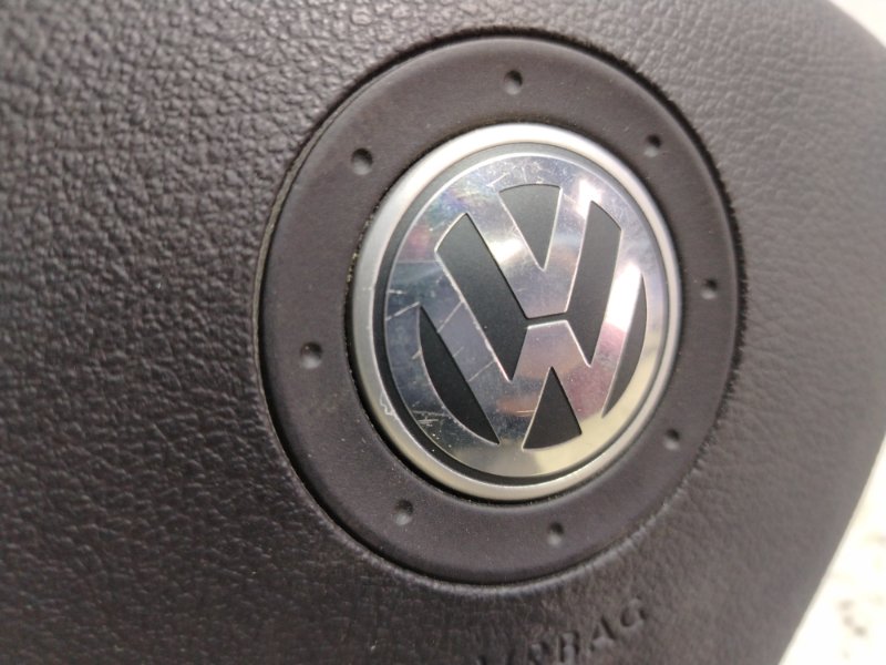 Подушка безопасности в руль Volkswagen Passat 2008 B6