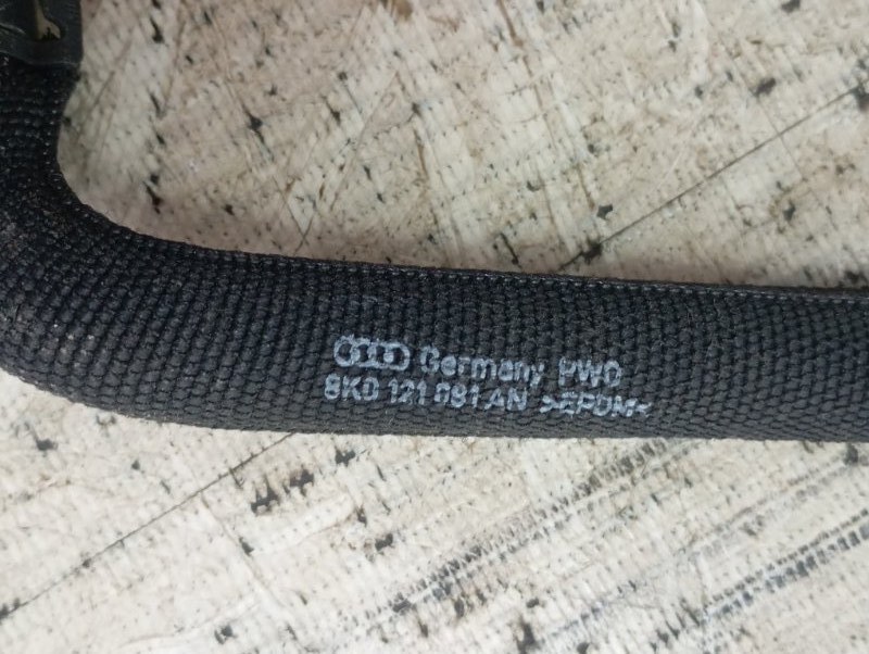 Патрубок системы охлаждения Audi A4 2012 B8