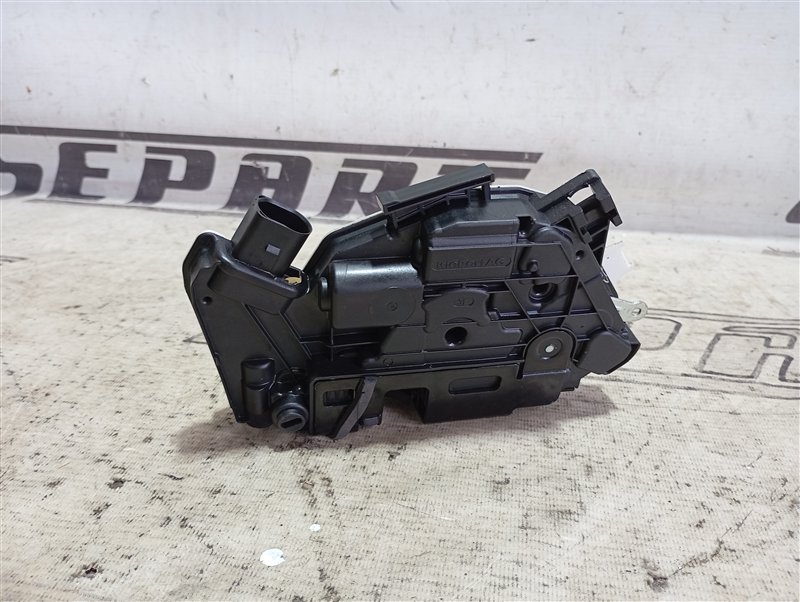 Замок двери Volkswagen Tiguan 2012 5N