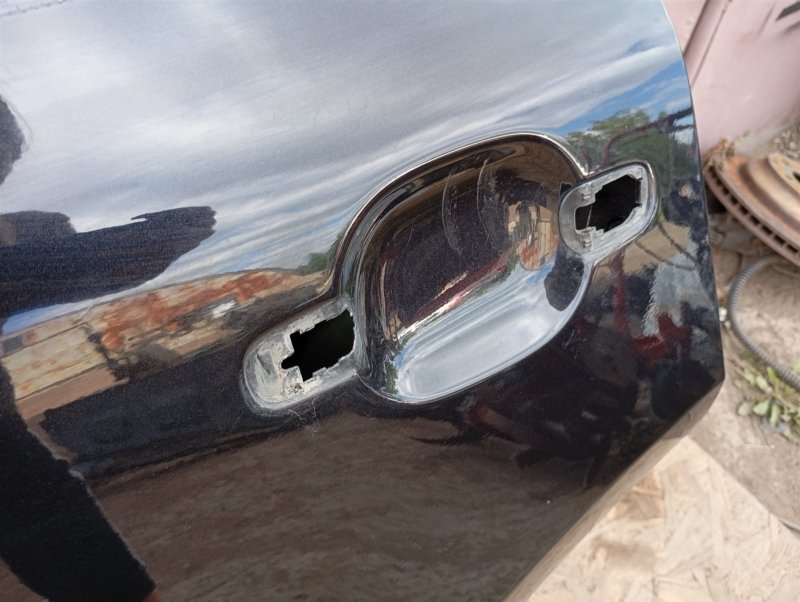 Дверь Volkswagen Touareg 2008