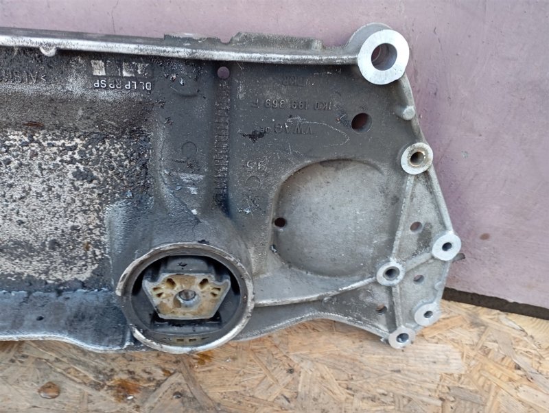Подрамник Audi A3 2009 8P