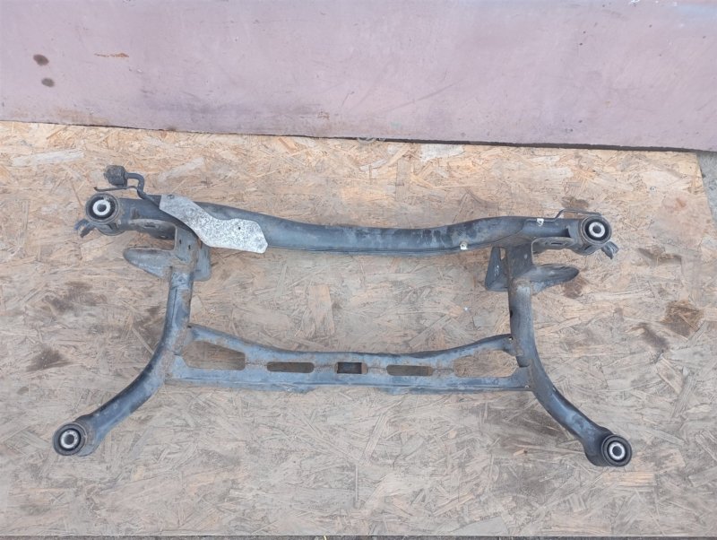 Подрамник Volkswagen Passat 2008 B6