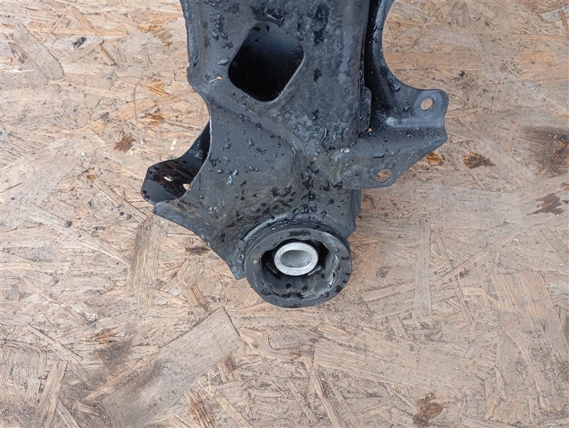 Подрамник Volkswagen Passat 2002 B5