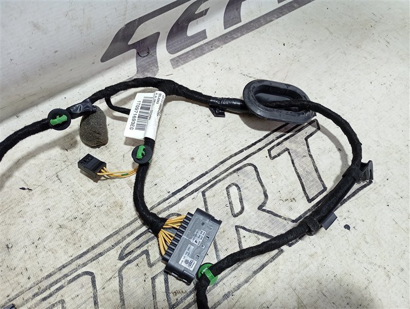 Проводка двери Volkswagen Touran 2011 1T