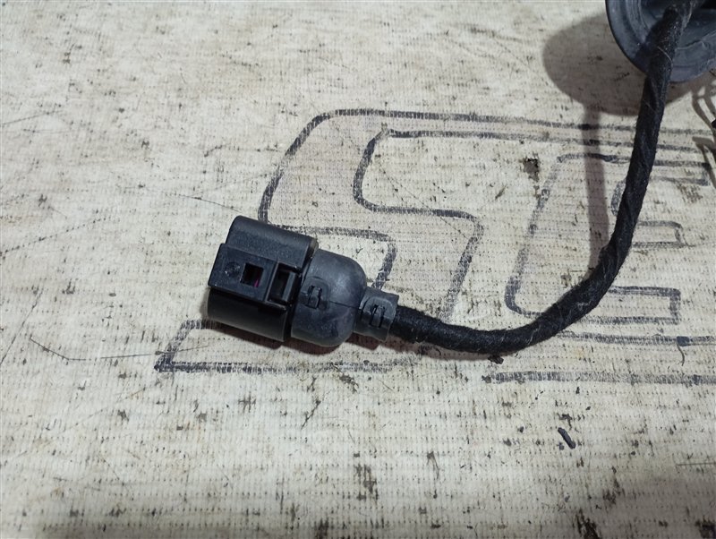 Проводка двери Volkswagen Touran 2011 1T