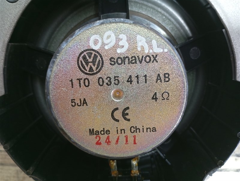 Динамик двери Volkswagen Touran 2011 1T
