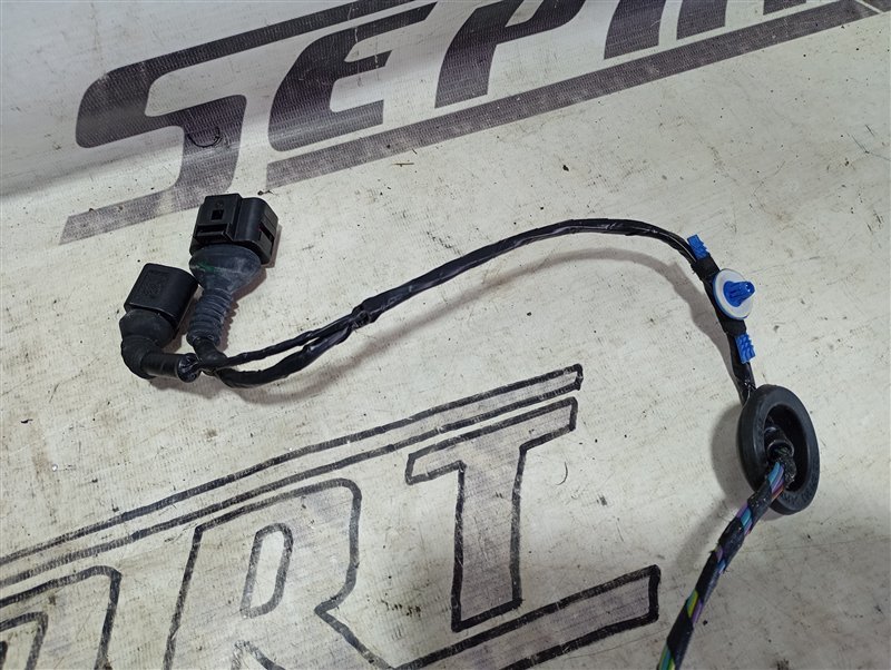 Проводка двери Volkswagen Touareg 2008