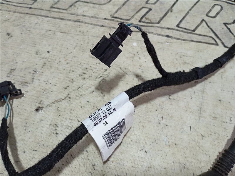 Проводка двери Audi A3 2009 8P