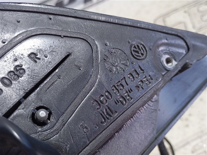 Зеркало боковое Volkswagen Passat 2008 B6