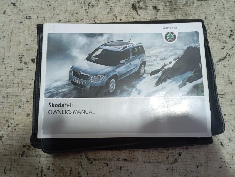 Инструкция по эксплуатации Skoda YETI 2010 5L