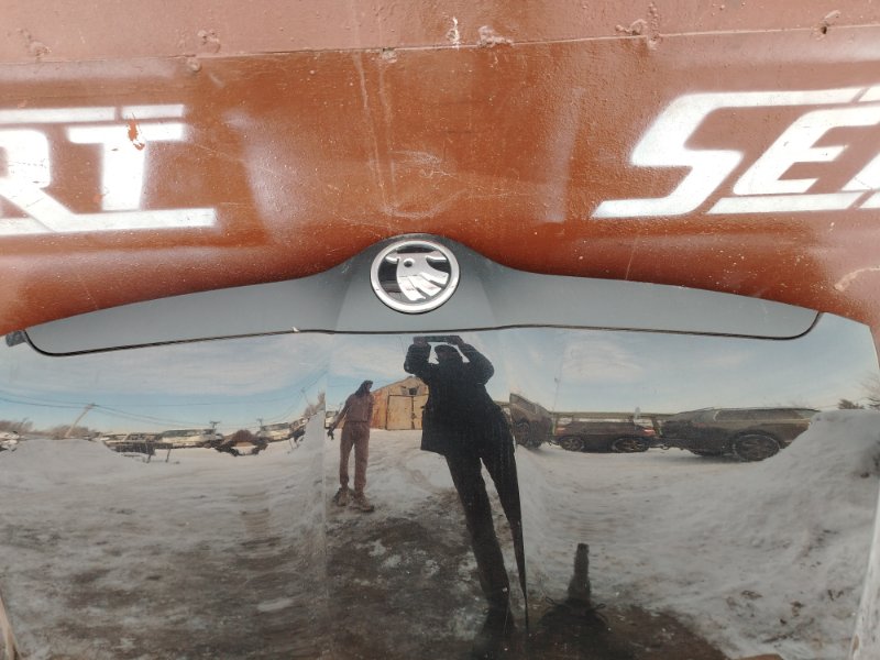 Капот Skoda YETI 2010 5L