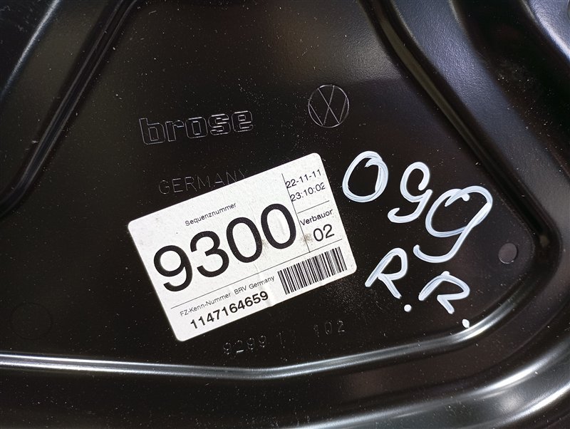 Стеклоподъемник Volkswagen Passat 2012 B7