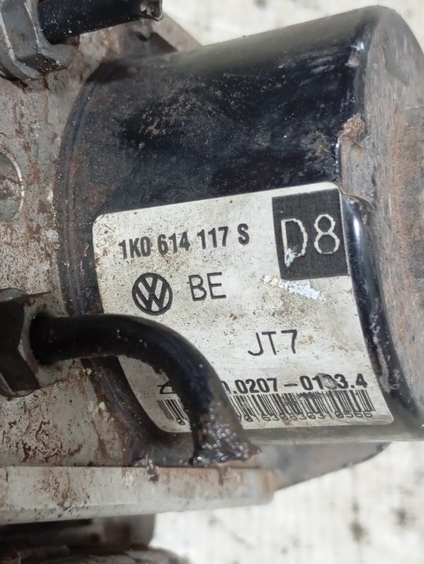 Блок ABS Skoda YETI 2010 5L