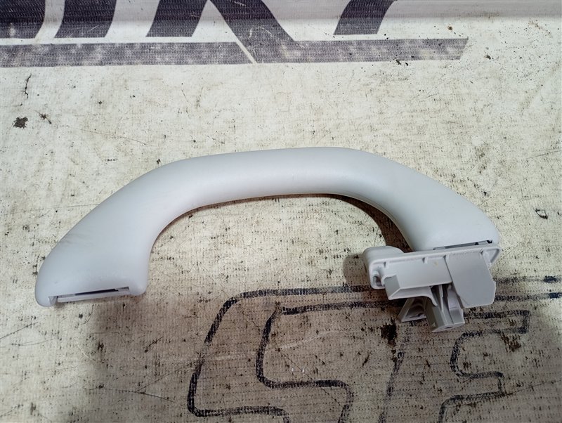 Ручки потолочные Volkswagen Passat 2008 B6