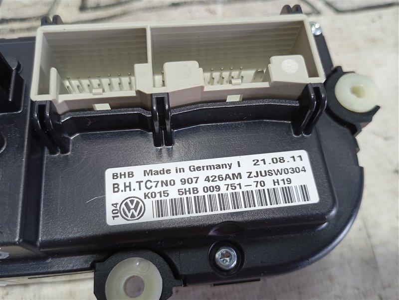 Блок управления климат-контролем Volkswagen Touran 2011 1T