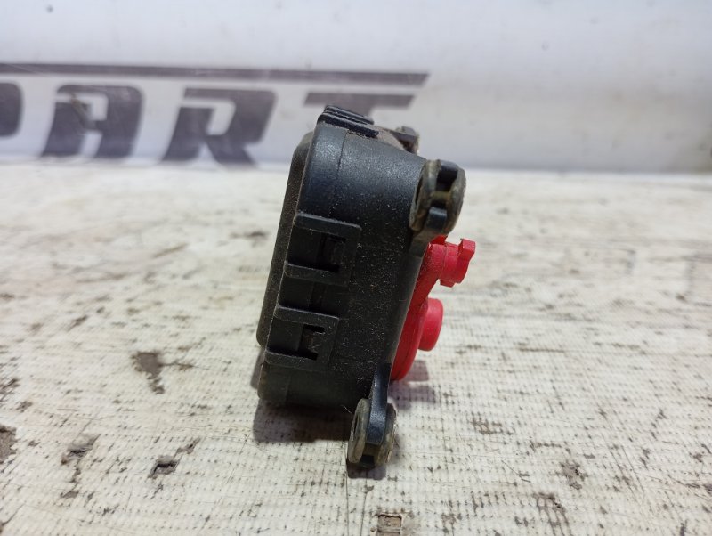 Сервопривод заслонки печки Volkswagen Passat B5