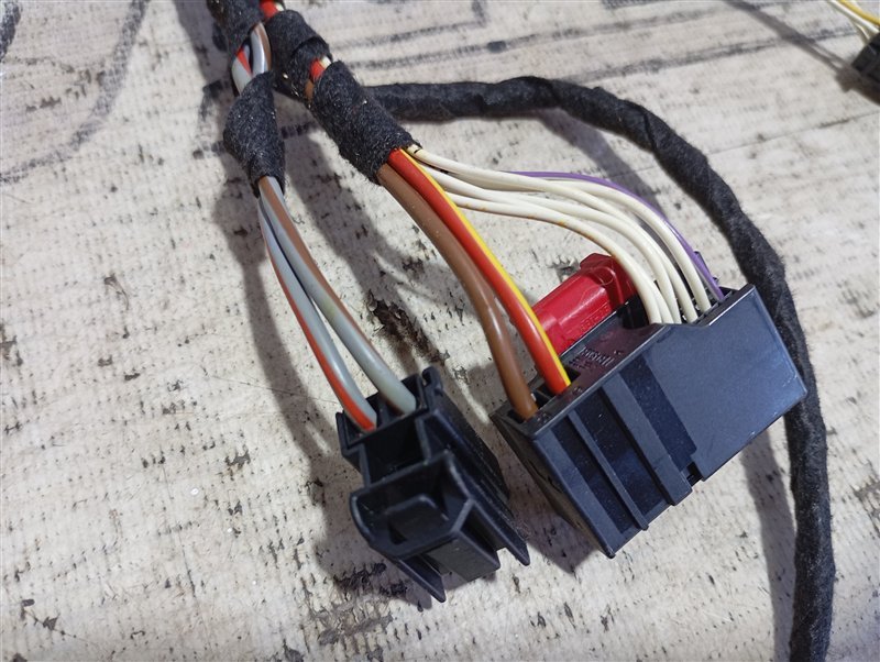 Проводка двери Volkswagen Passat B8