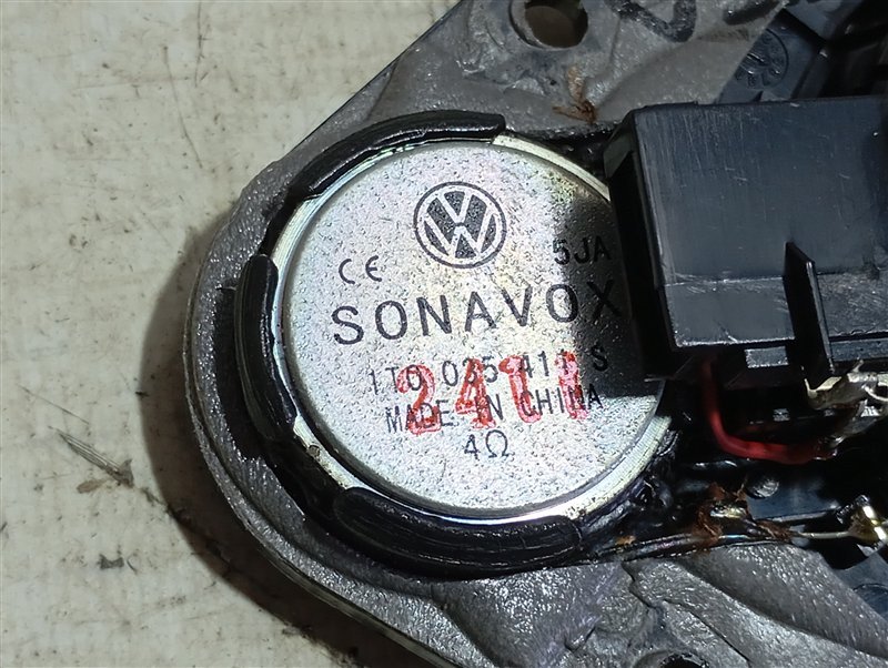 Динамик ВЧ Volkswagen Touran 2011 1T