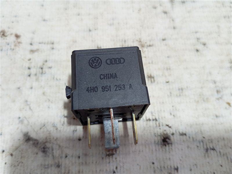 Реле Audi A6 2013 C7