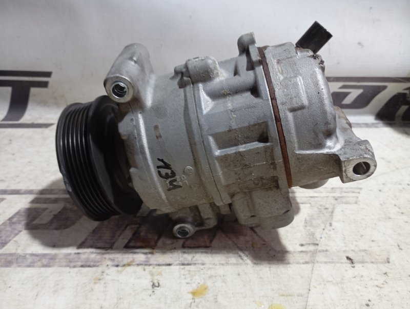 Компрессор кондиционера Audi A4 2008 B8