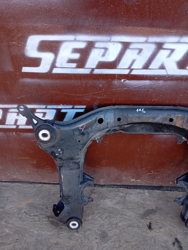 Подрамник Audi A4 2002 B6