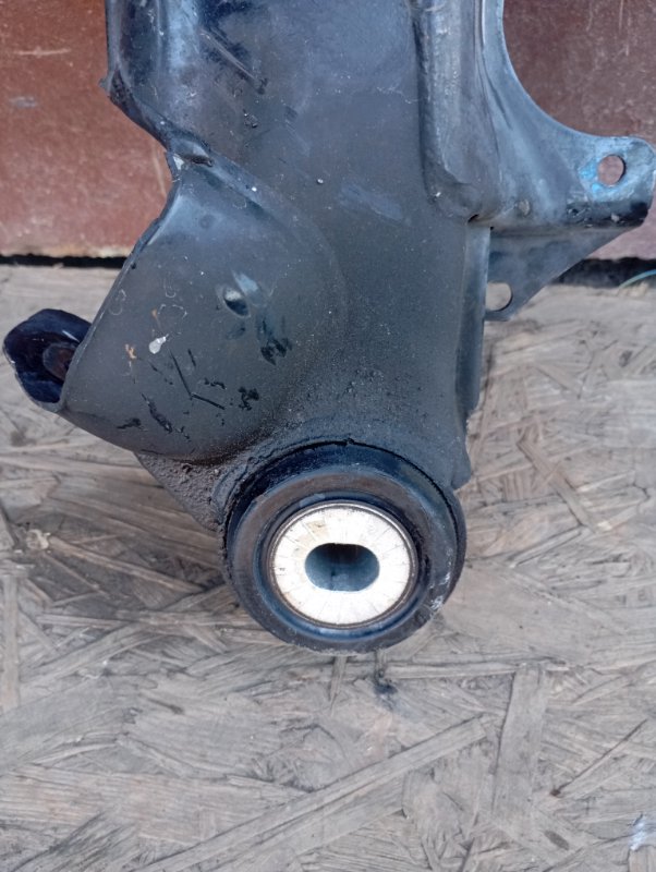 Подрамник Audi A4 2002 B6