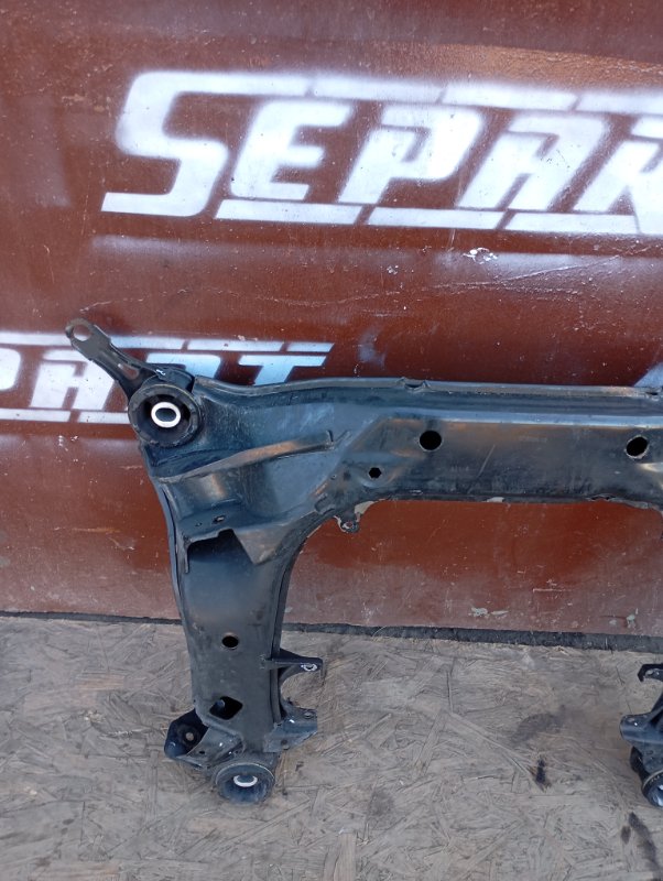 Подрамник Audi A4 2002 B6