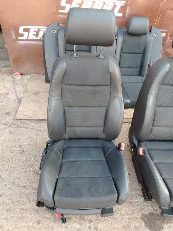Сиденья комплект Audi A4 2002 B6