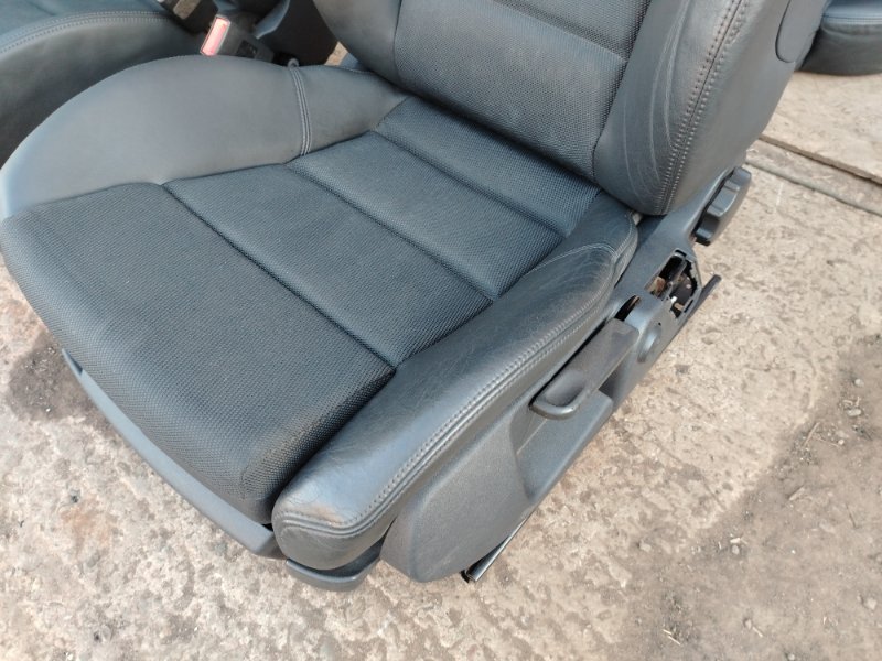 Сиденья комплект Audi A4 2002 B6