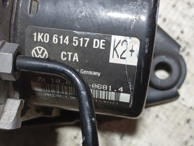 Блок ABS Volkswagen Golf 2010 Mk6