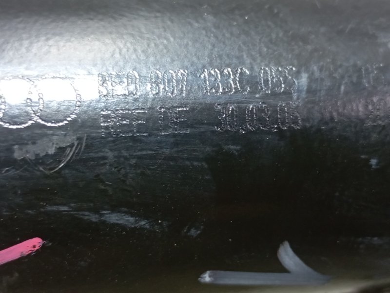 Кронштейн усилителя бампера Audi A4 2006 B7