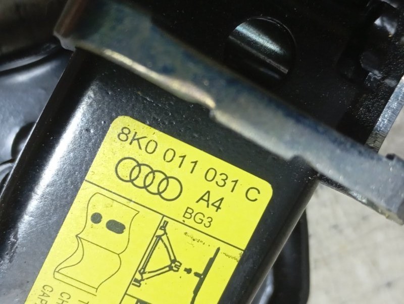 Домкрат Audi A4 2008 B8