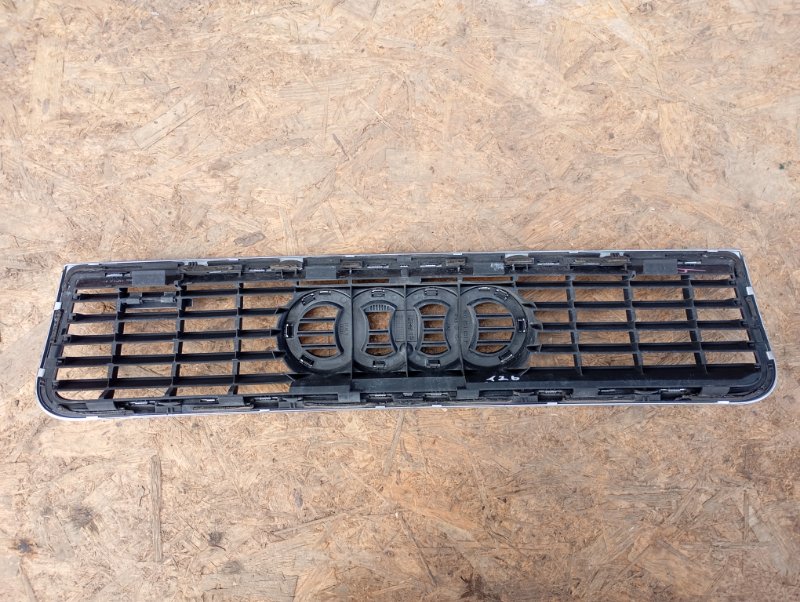 Решетка бампера Audi A4 2002 B6
