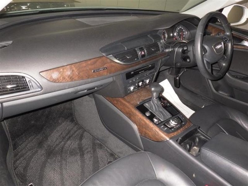 Audi A6 C7 Allroad 3.0 CGWD 2014 Audi A6 ALLROAD 2014 C7