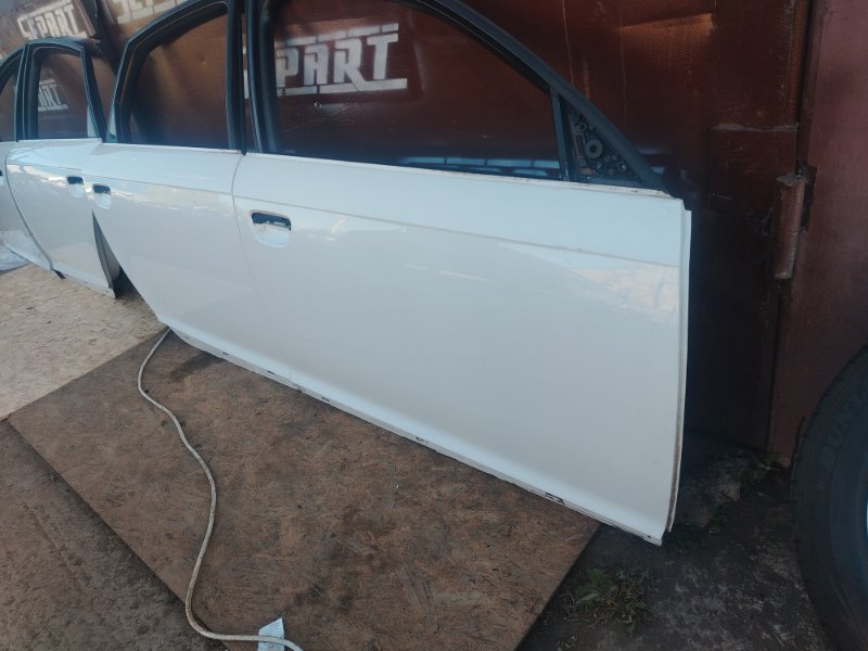 Двери Audi A6 2010 C6