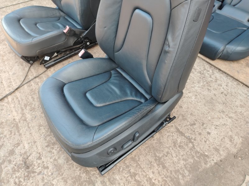 Сиденья комплект Audi A4 2011 B8