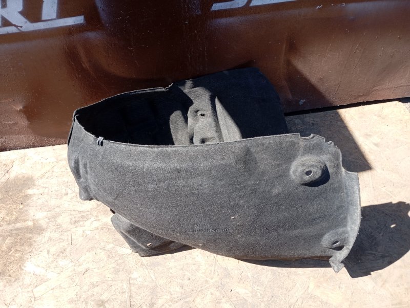 Подкрылок Audi A4 2008 B8